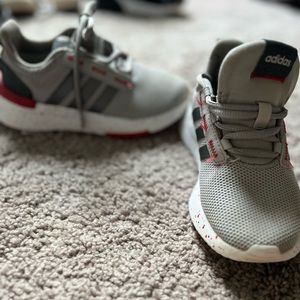 Adidas size 12 1/2 (little boy)